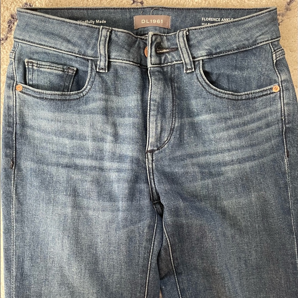 DL1961 Florence Ankle Mid Rise Instasculpt Skinny 💙 Size 25